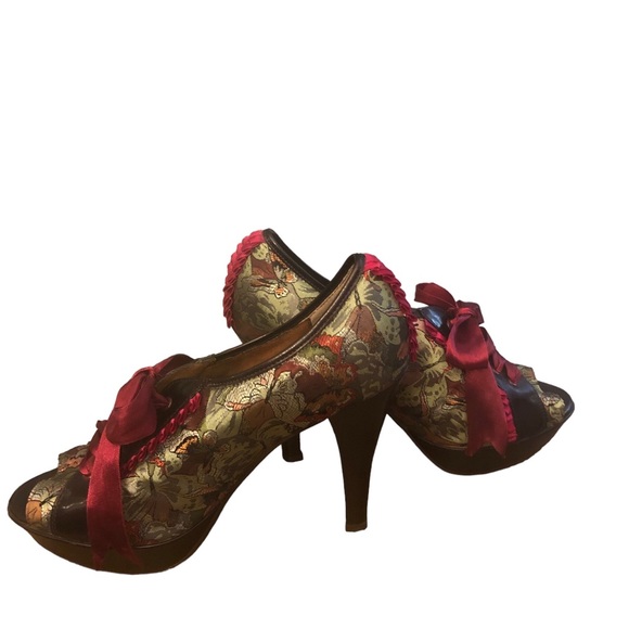 Poetic License Shoes - Poetic License platform heel Racy Lady fabric upper ribbon tie Edwardian size 9